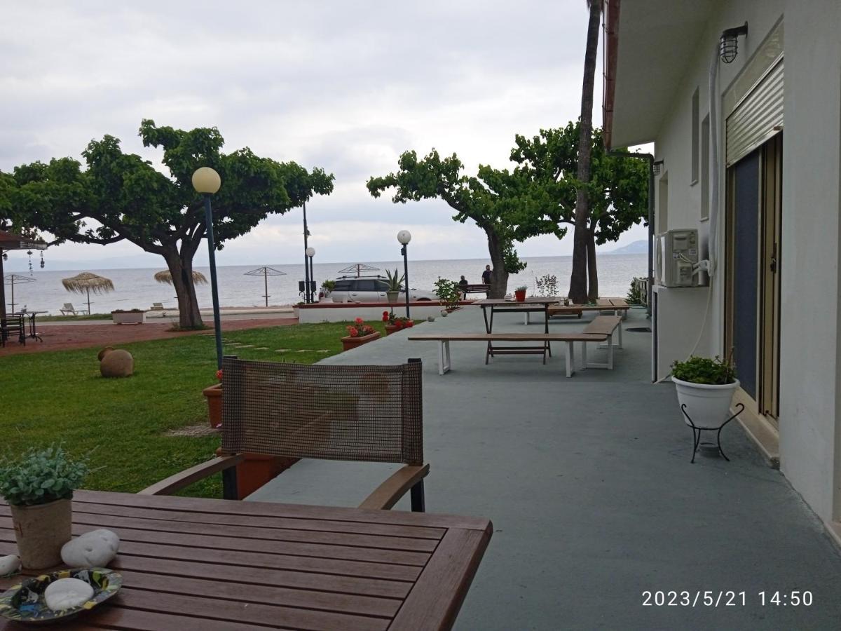 Livanátai Evoikos Beach & Resort מראה חיצוני תמונה