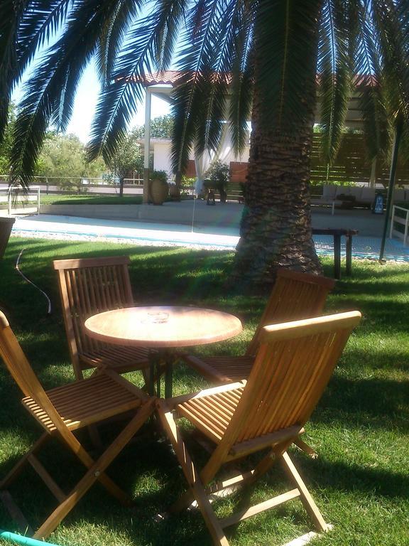 Livanátai Evoikos Beach & Resort מראה חיצוני תמונה